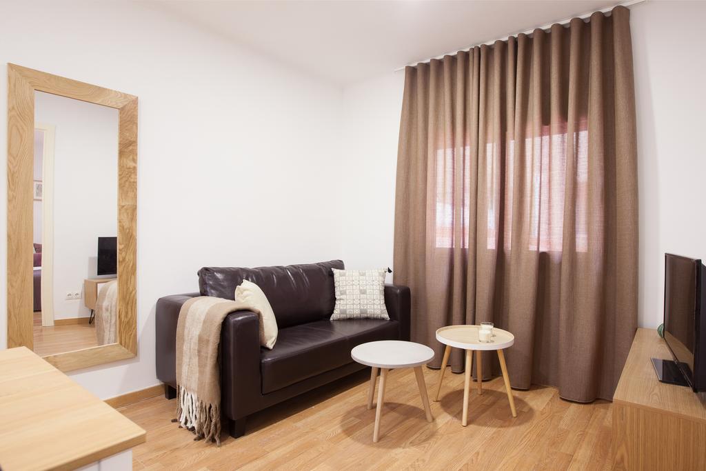 Click&Flat Europa Fira Apartments Οσπιταλέτ ντε Λιοβρεγάτ Εξωτερικό φωτογραφία